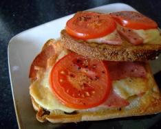 Праздничные бутерброды и простые бутерброды на каждый день – вкусные пошаговые фото рецепты приготовления в домашних условиях на скорую руку Как сделать дешевые бутерброды на скорую руку