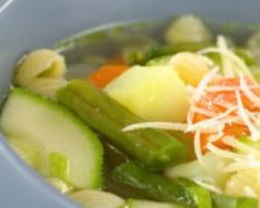 Sopa en una olla de cocción lenta: recetas con fotos.