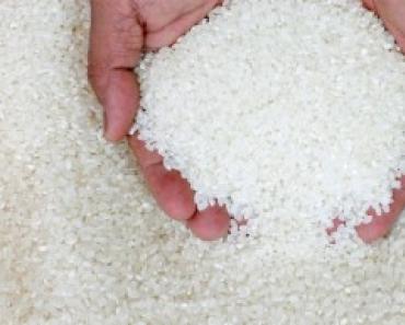 Dieta del arroz para limpiar el organismo de sales, sencilla y rápida.¿Es saludable el arroz hervido sin sal?